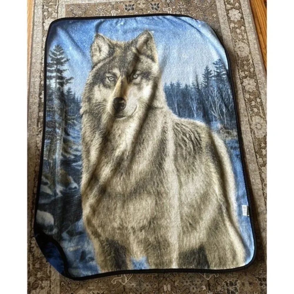 James Meger Wolf Throw Blanket Fleece Wildlife‎ Wolf Moon Forest Cabin Vtg Decor